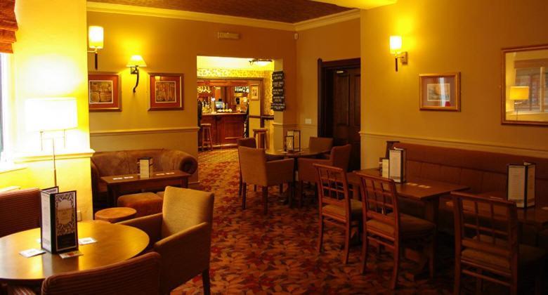 The Black Bull Inn Седбер Екстериор снимка