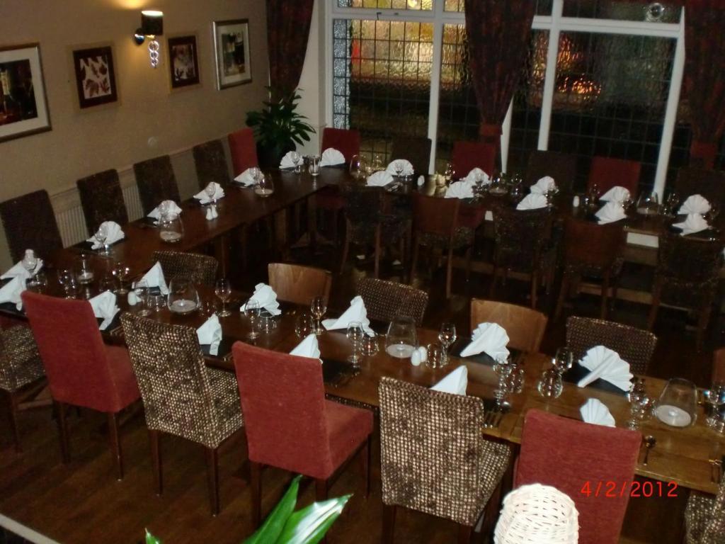 The Black Bull Inn Седбер Екстериор снимка